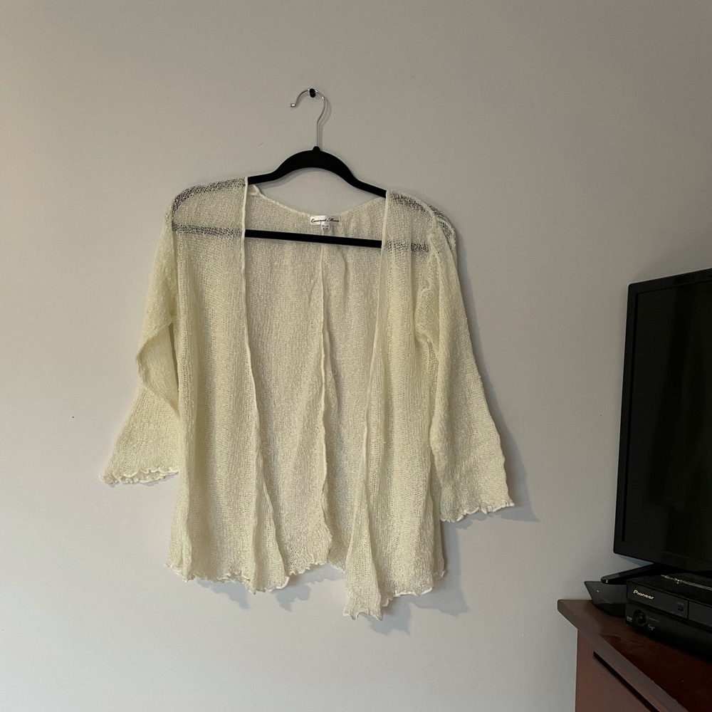 Ivory shrug